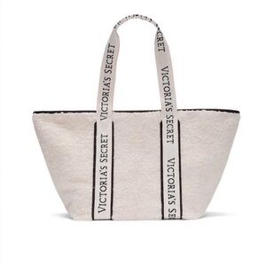 Victoria's Secret Cozy Plush Tote Bag White NEW, the perfect overnight bag!